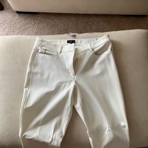 Off white skinny unlined pants never worn